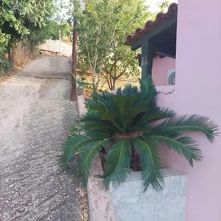 πασιθέα Βίλα Κιβέρι